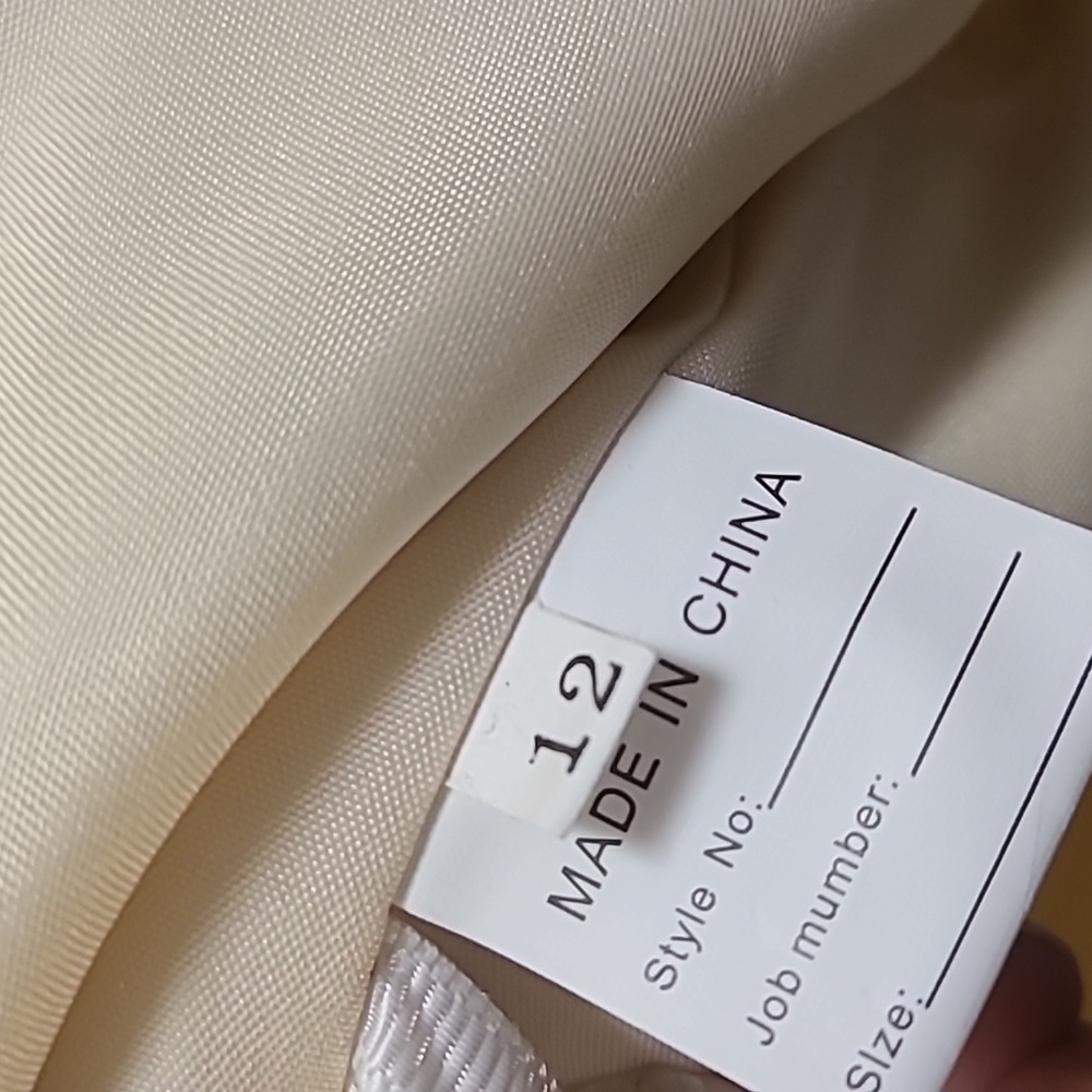 Women's formal cream  dress sz 12 - Picture 8 of 8